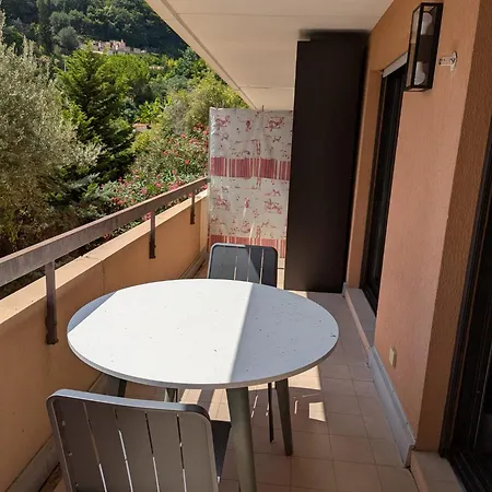 Calme Piscine Prox Monaco Appartement *